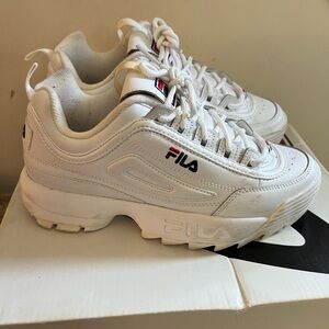 Fila Disruptor II Sneakers size 7.5